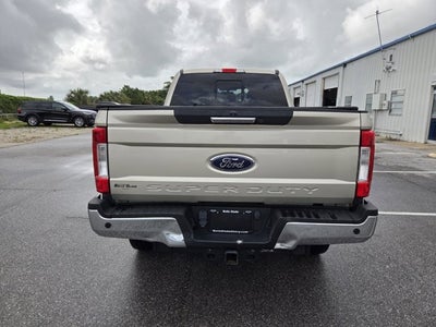 2017 Ford Super Duty F-250 SRW Lariat