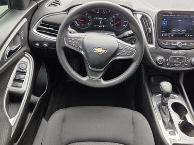 2025 Chevrolet Malibu LS