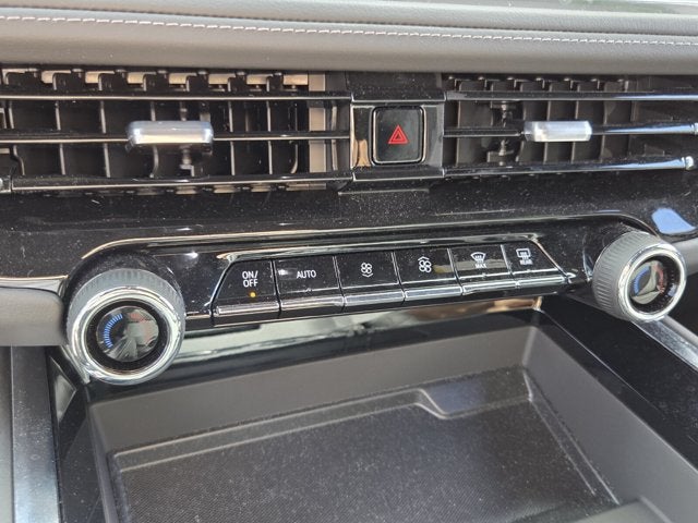 2025 Chevrolet Suburban LS