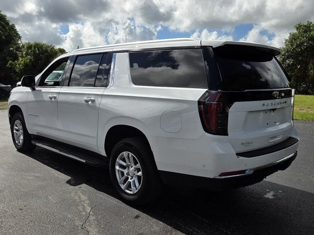 2025 Chevrolet Suburban LS