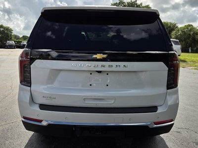 2025 Chevrolet Suburban LS