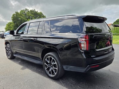 2023 Chevrolet Suburban RST
