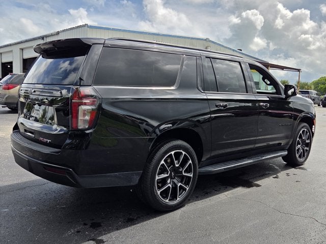 2023 Chevrolet Suburban RST