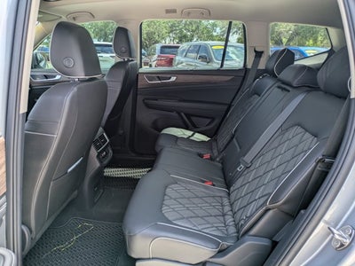 2025 Volkswagen Atlas 2.0T SEL Premium R-Line