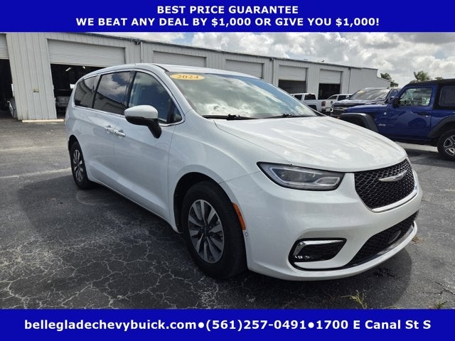 2023 Chrysler Pacifica Hybrid Touring L