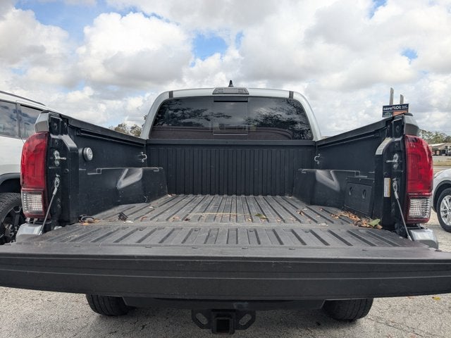 2022 Toyota Tacoma 4WD SR5