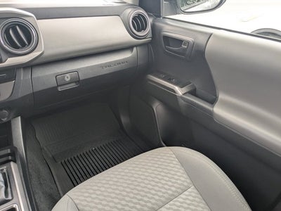 2022 Toyota Tacoma 4WD SR5