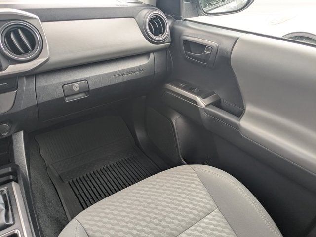 2022 Toyota Tacoma 4WD SR5