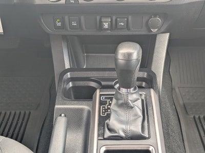 2022 Toyota Tacoma 4WD SR5