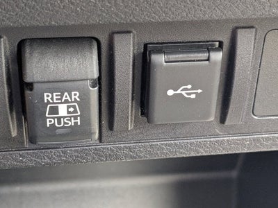 2022 Toyota Tacoma 4WD SR5