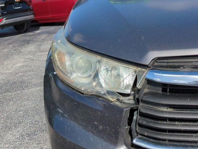 2015 Toyota Highlander LE