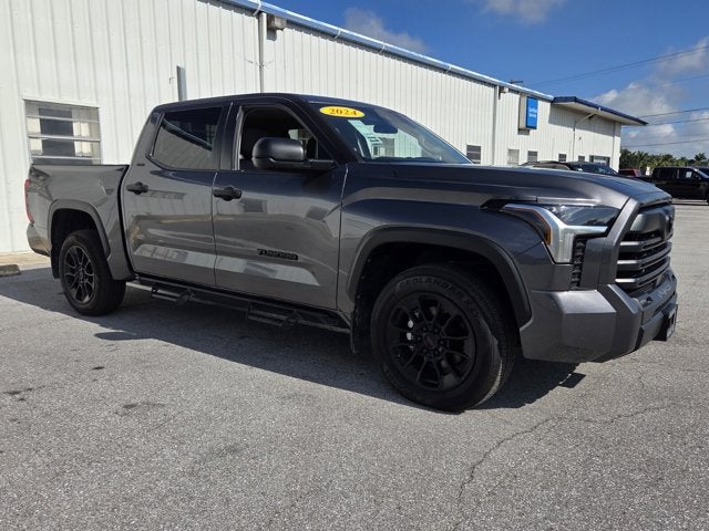 2024 Toyota Tundra 4WD SR5
