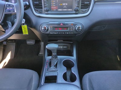 2019 Kia Sorento LX V6