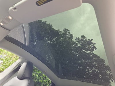 2024 Tesla Model Y Base