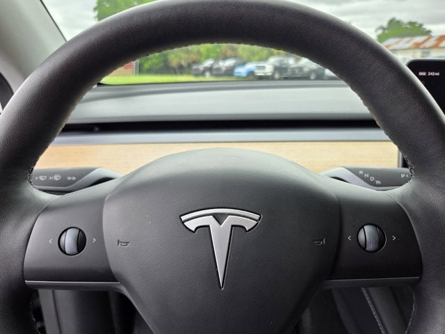 2024 Tesla Model Y Base