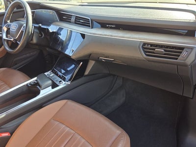 2019 Audi e-tron Premium Plus