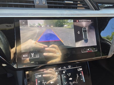 2019 Audi e-tron Premium Plus