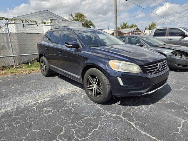 2017 Volvo XC60 Base