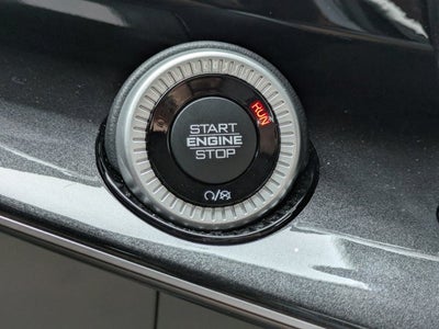 2023 Jeep Wagoneer 4x2