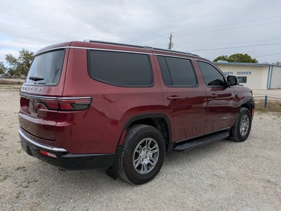 2023 Jeep Wagoneer 4x2