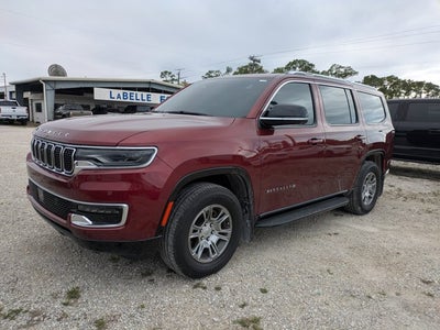2023 Jeep Wagoneer 4x2