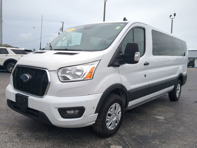 2022 Ford Transit Passenger Wagon XL