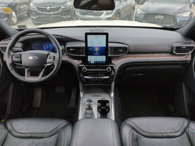 2022 Ford Explorer Platinum