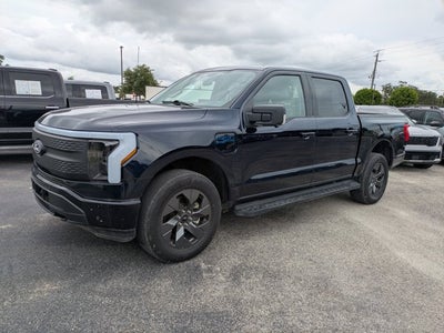 2025 Ford F-150 Lightning Flash