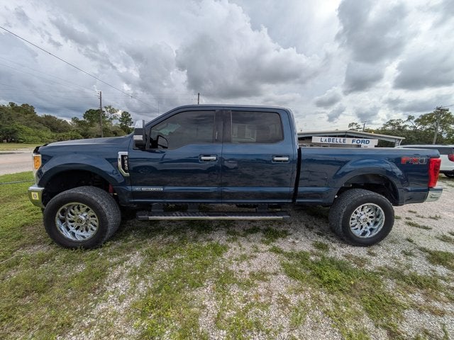 2017 Ford Super Duty F-250 SRW Lariat