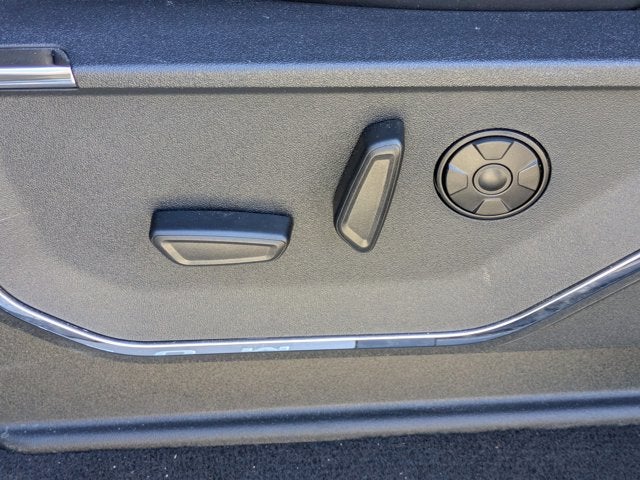 2025 Ford Super Duty F-250 SRW Platinum