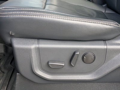 2022 Ford Super Duty F-250 SRW LARIAT