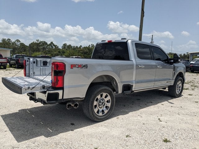 2023 Ford Super Duty F-250 SRW Lariat