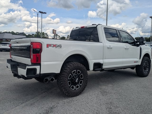 2025 Ford Super Duty F-350 SRW Platinum