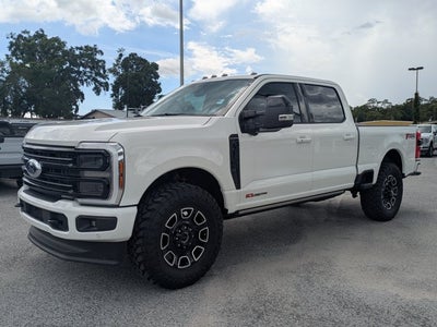 2025 Ford Super Duty F-350 SRW Platinum