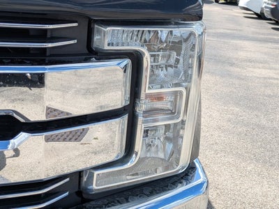 2017 Ford Super Duty F-350 SRW Lariat