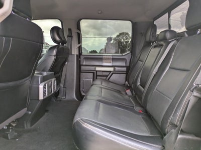 2017 Ford Super Duty F-350 DRW Lariat