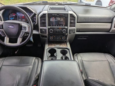 2017 Ford Super Duty F-350 DRW Lariat