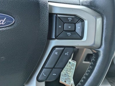 2017 Ford Super Duty F-350 DRW Lariat