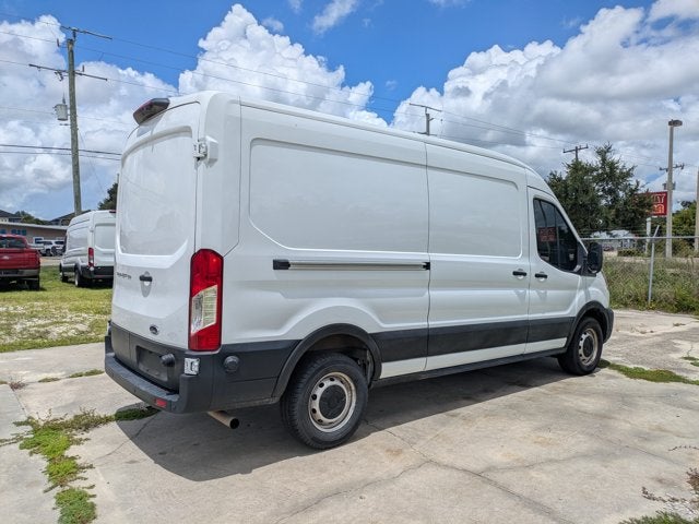 2024 Ford Transit Cargo Van T-250 148" Med Rf 9070 GVWR RWD