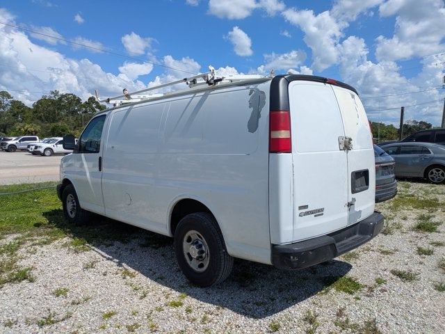2011 Chevrolet Express Cargo Van RWD 2500 135"