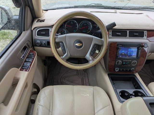 2014 Chevrolet Suburban LT