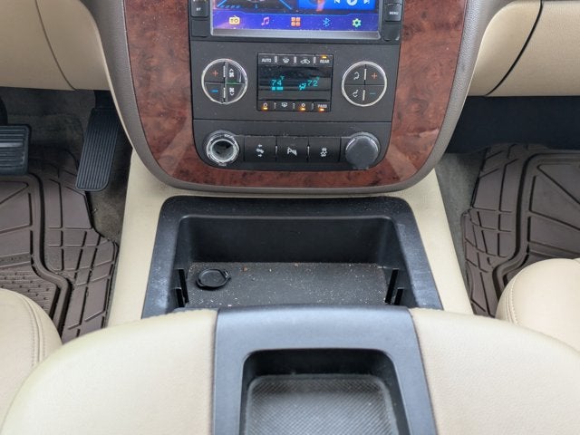 2014 Chevrolet Suburban LT
