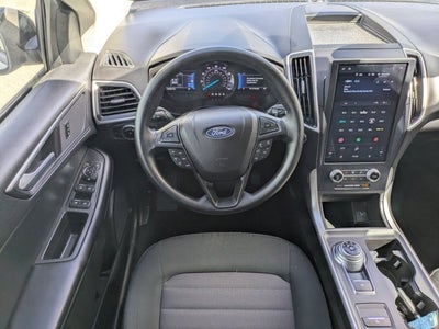2023 Ford Edge SE