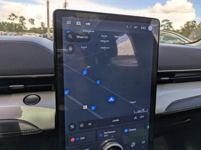 2022 Ford Mustang Mach-E California Route 1