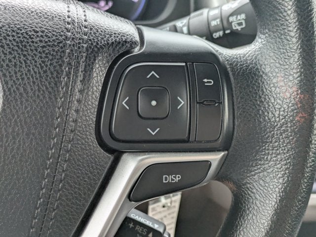 2016 Toyota Highlander LE