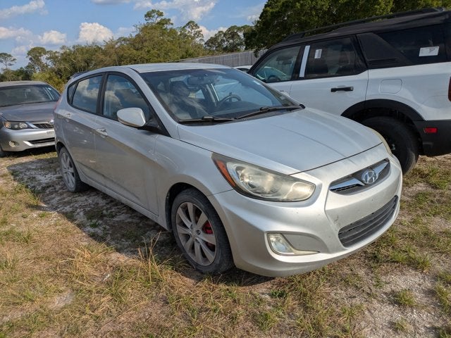 2013 Hyundai Accent SE