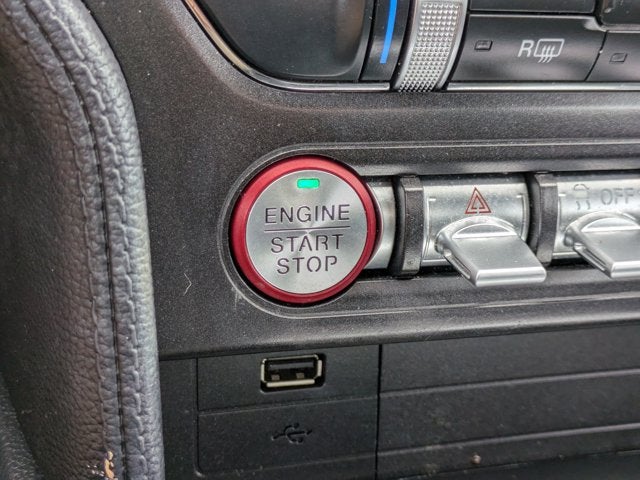 2022 Ford Mustang EcoBoost