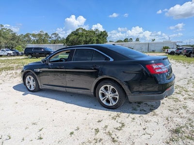 2017 Ford Taurus SE