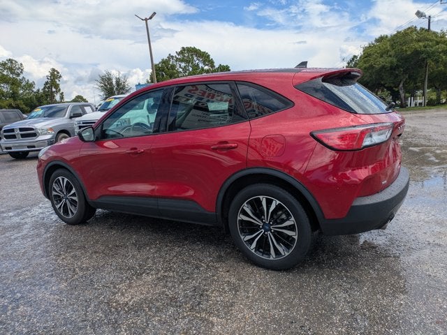 2022 Ford Escape SE