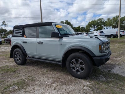 2023 Ford Bronco Base